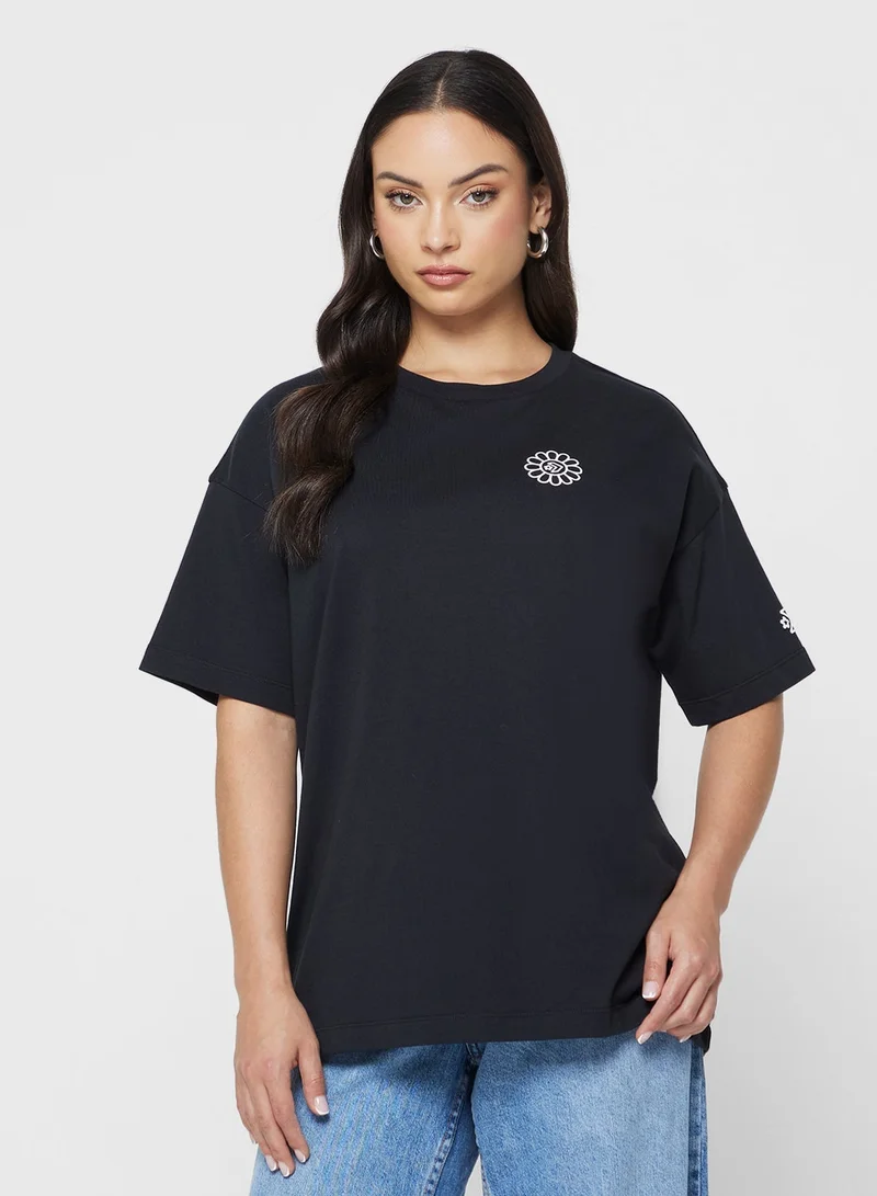 CONVERSE Let’S Grow Doodle Graphic T-Shirt